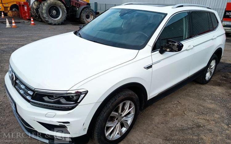 VOLKSWAGEN TIGUAN Allspace 2.0 TDI 16V BMT DSG7 150 cv – DIESEL – 92278 KMS – ANNEE 2018 BLANC FA-540-BY