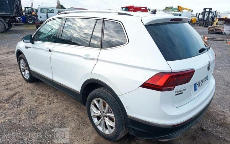 VOLKSWAGEN TIGUAN Allspace 2.0 TDI 16V BMT DSG7 150 cv – DIESEL – 92278 KMS – ANNEE 2018 BLANC FA-540-BY