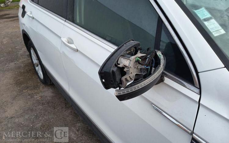 VOLKSWAGEN TIGUAN Allspace 2.0 TDI 16V BMT DSG7 150 cv – DIESEL – 92278 KMS – ANNEE 2018 BLANC FA-540-BY