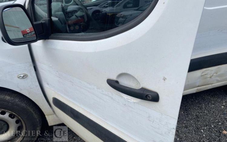 PEUGEOT PARTNER FOURGON 1.6 BLUEHDI 100 L1 M PREMIUM PACK BLANC FB-073-HS