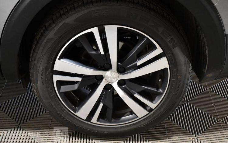 PEUGEOT 5008 2,0 BLUEHDI 180CH GT EAT BVA START/STOP GRIS FB-686-QM