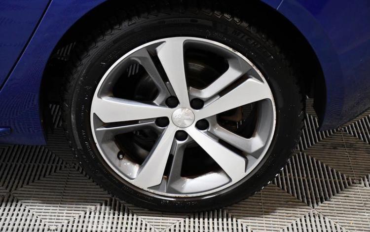 PEUGEOT 308 1.2 PURETECH 130ch STYLE EAT BLEU FC-501-DL