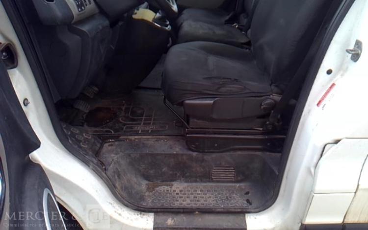 RENAULT TRAFIC NACELLE SUR VL 9M 896H  L1H1 1200 120CH GD CONFORT BLANC FD-062-PZ