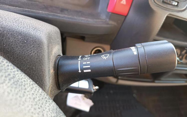 NISSAN NT400 CABSTAR 3,0 TD 16V 130ch AVEC BENNE – DIESEL – 71136 KMS – ANNEE 2019 BLANC FD-097-GH