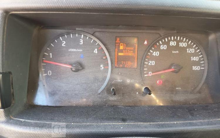 NISSAN NT400 CABSTAR 3,0 TD 16V 130ch AVEC BENNE – DIESEL – 71136 KMS – ANNEE 2019 BLANC FD-097-GH