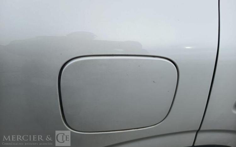 RENAULT KADJAR 1,2 TCE 130 ENERGY INTENS EDC BLANC FD-884-HT