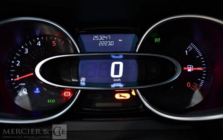 RENAULT CLIO IV ESTATE 1.5 DCI 90cv ENERGY INTENS BLANC FE-238-AK