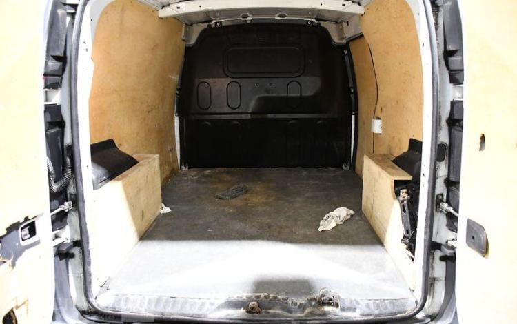 RENAULT KANGOO BLANC FE-316-JR