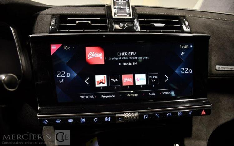 DS DS7 CROSSBACK 1.5 BLUEHDI 130 PERFORMANCE LINE PLUS BVA NOIR FE-591-SK