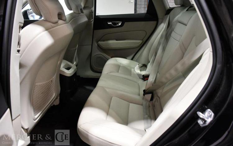 VOLVO XC60 2.0 T8 390H 300 PHEV INSCRIPTION LUXE AWD GEARTRONIC NOIR FF-144-HR