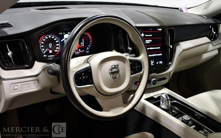 VOLVO XC60 2.0 T8 390H 300 PHEV INSCRIPTION LUXE AWD GEARTRONIC NOIR FF-144-HR