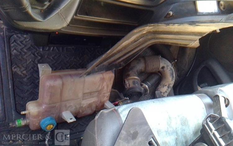 IVECO 35-140 FOURGON BLANC FF-395-CY