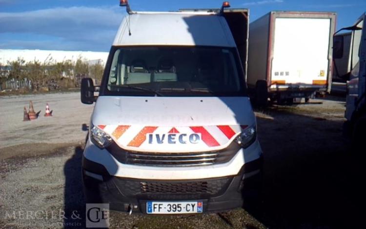 IVECO 35-140 FOURGON BLANC FF-395-CY