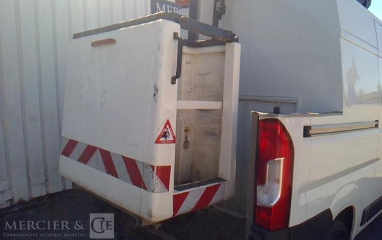 PEUGEOT BOXER NACELLE SUR VL KLUBB  K38P 14M 2334H L2H2 335 130CH PREMIUM BLANC FF-641-KP