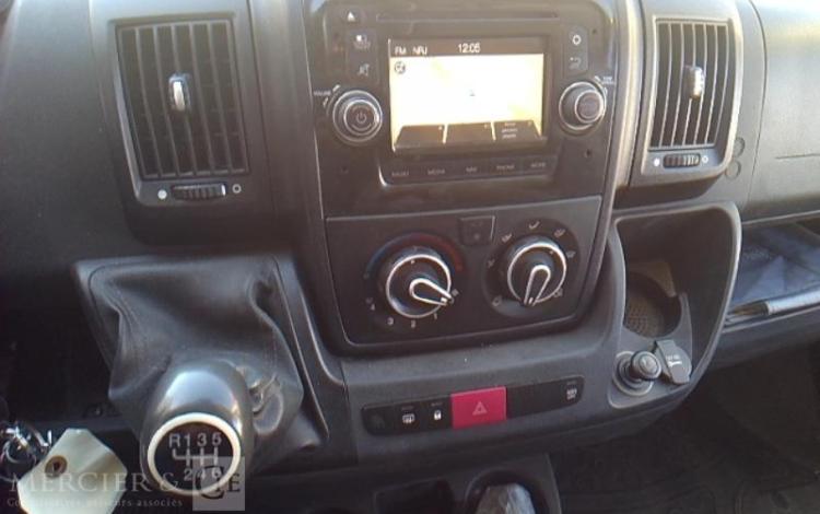 PEUGEOT BOXER NACELLE SUR VL KLUBB  K38P 14M 2334H L2H2 335 130CH PREMIUM BLANC FF-641-KP