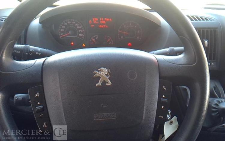 PEUGEOT BOXER NACELLE SUR VL KLUBB  K38P 14M 2334H L2H2 335 130CH PREMIUM BLANC FF-641-KP