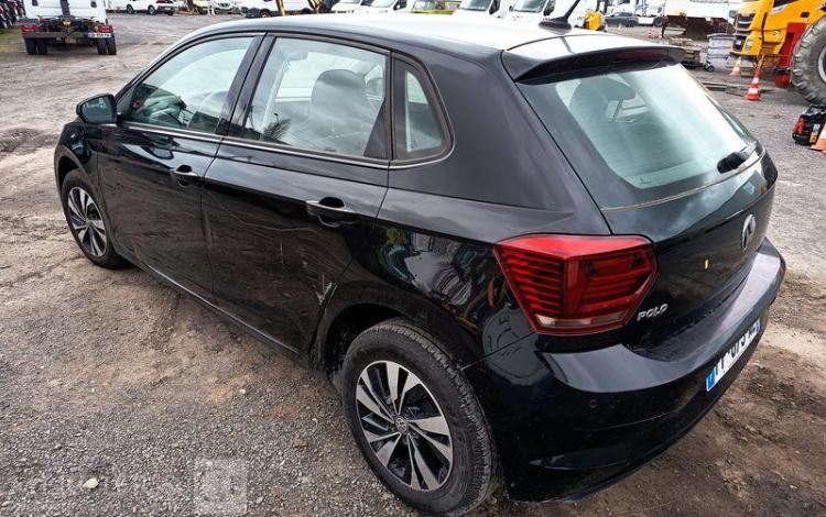 VOLKSWAGEN POLO 1,6 TDI 95 NOIR FF-873-AL