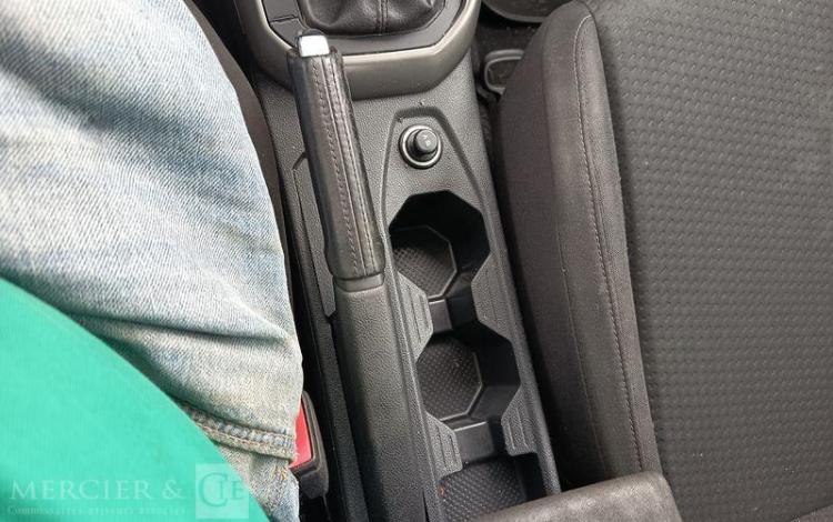 VOLKSWAGEN POLO 1,6 TDI 95 NOIR FF-873-AL