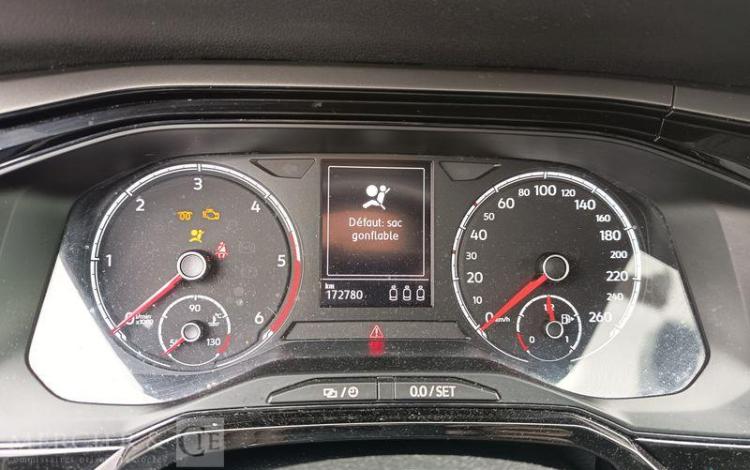 VOLKSWAGEN POLO 1,6 TDI 95 NOIR FF-873-AL