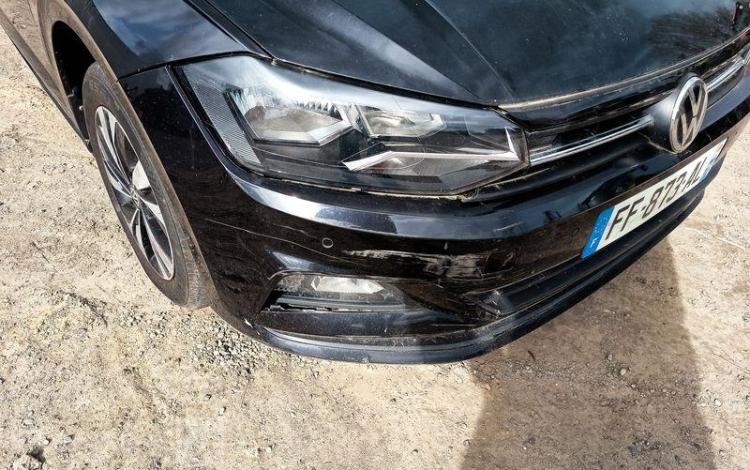 VOLKSWAGEN POLO 1,6 TDI 95 NOIR FF-873-AL