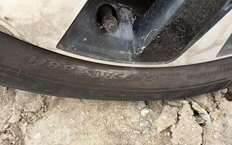 VOLKSWAGEN POLO 1,6 TDI 95 NOIR FF-873-AL