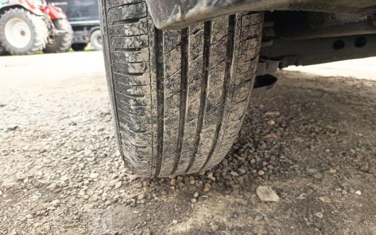 VOLKSWAGEN POLO 1,6 TDI 95 NOIR FF-873-AL