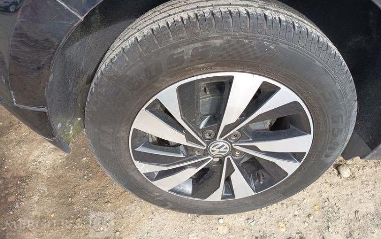 VOLKSWAGEN POLO 1,6 TDI 95 NOIR FF-873-AL