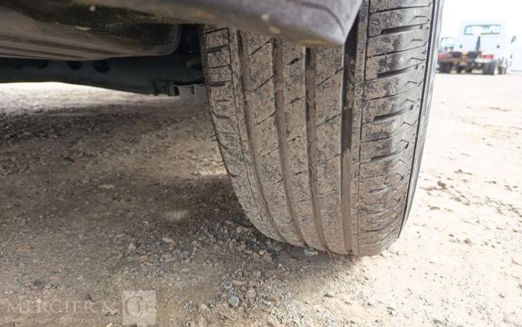 VOLKSWAGEN POLO 1,6 TDI 95 NOIR FF-873-AL