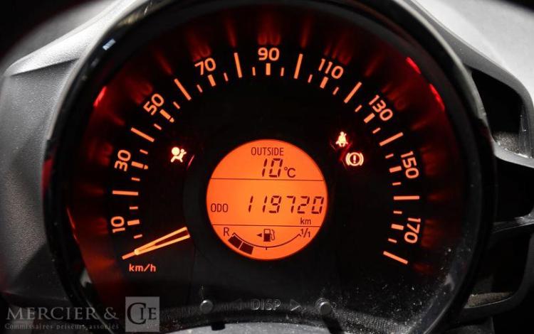 CITROEN C1 ROUGE FG-102-MV