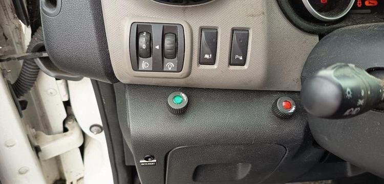 RENAULT TRAFIC 1,6 DCI 16V ENERGY DIESEL AVEC NACELLE KLUBB K21 – 9 M – 1201 HEURES BLANC FG-256-YR