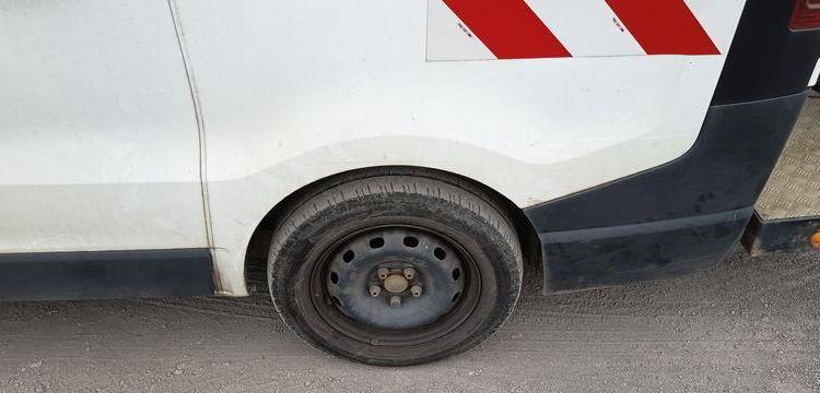 RENAULT TRAFIC 1,6 DCI 16V ENERGY DIESEL AVEC NACELLE KLUBB K21 – 9 M – 1201 HEURES BLANC FG-256-YR