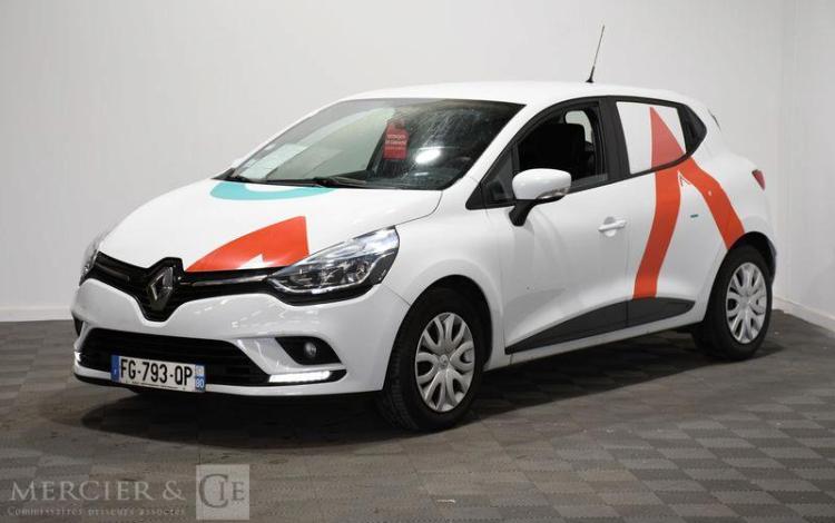 RENAULT CLIO STE AIR MEDIANAV DCI 75 BLANC FG-793-QP