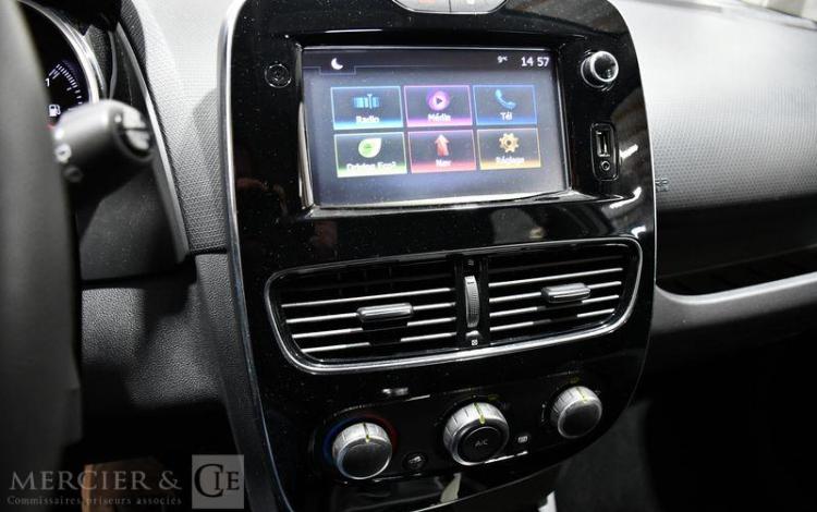 RENAULT CLIO STE AIR MEDIANAV DCI 75 BLANC FG-793-QP
