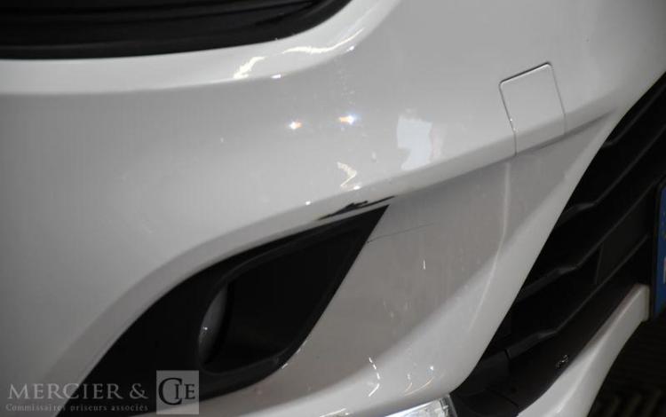 RENAULT CLIO IV SOCIETE 1.5 DCI 90ch AIR MEDIANAV BLANC FG-856-FG