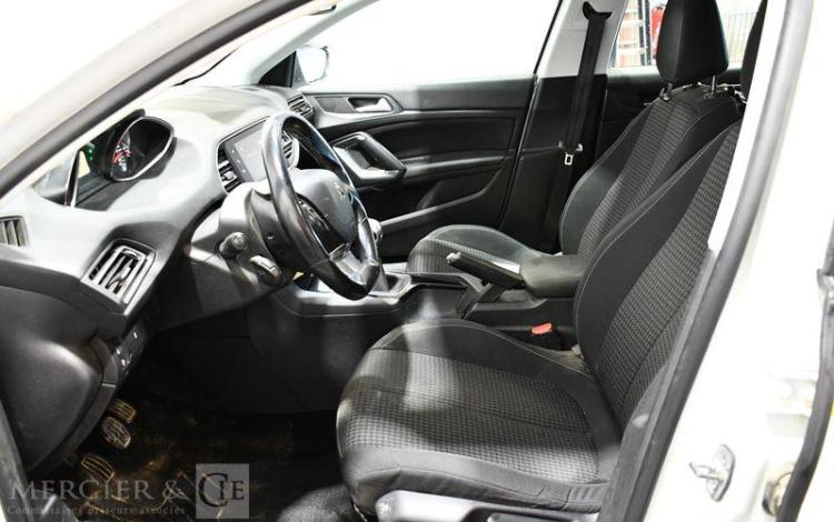 PEUGEOT 308 SOCIETE 1.5 BLUEHDI 100 PREMIUM PACK BLANC FH-213-WM