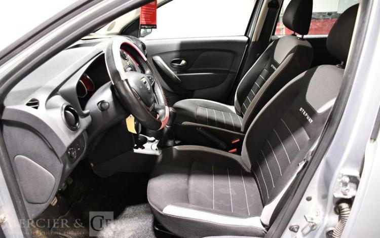 DACIA SANDERO STEPWAY BLUE DCI 95 GRIS FJ-336-DY