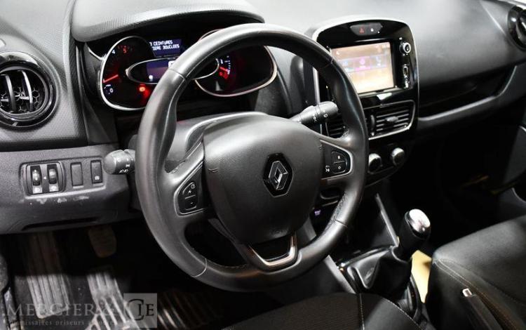 RENAULT CLIO IV SOCIETE 1.5 DCI 90ch ENERGY BUSINESS BLANC FJ-364-BE