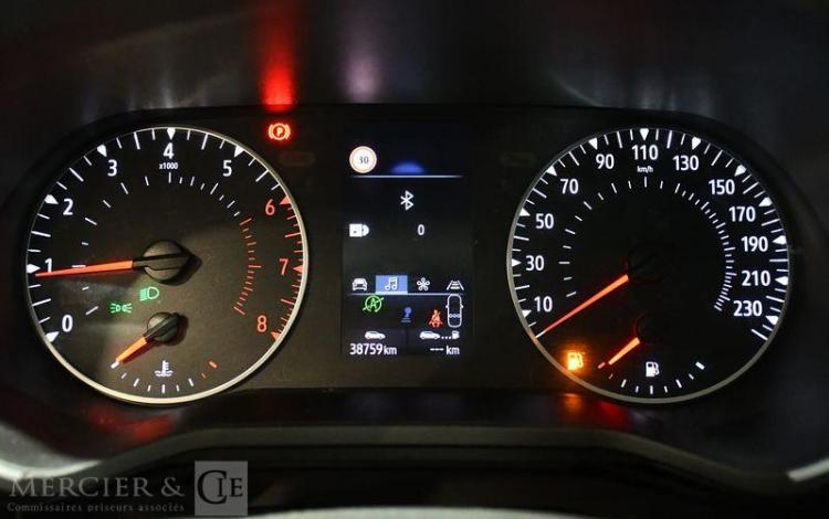 RENAULT CLIO V 1.0 TCE 100ch ZEN NOIR FJ-736-BX