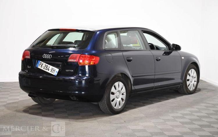 AUDI A3 SPORTBACK 1.9 TDI 105 ATTRACTION BLEU FK-264-XH
