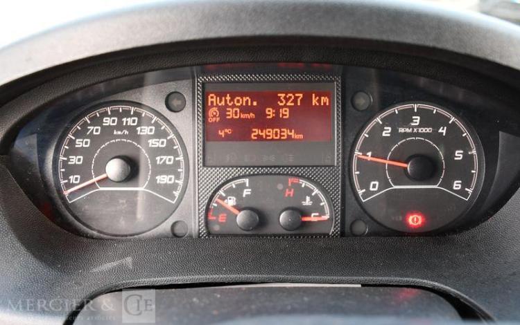 PEUGEOT BOXER FOURGON 335 2.0 BLUEHDI 130 L2H2 PREMIUM PACK BLANC FK-513-ER