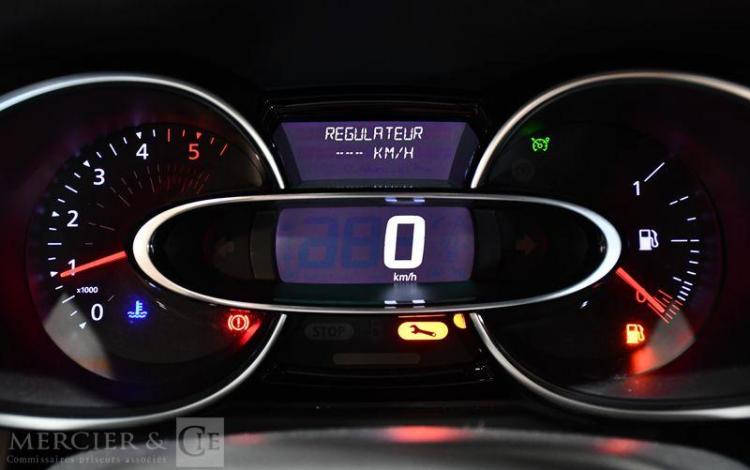 RENAULT CLIO IV 1.5 DCI 75ch BUSINESS BLANC FK-932-EZ