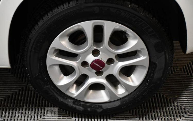 FIAT PANDA STE 1.2 69ch EASY BLANC FL-303-MS