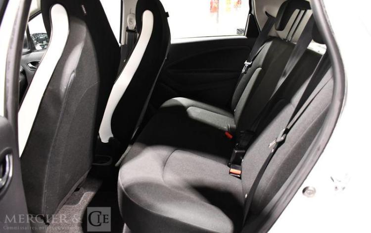 RENAULT ZOE R110 ZE 110ch 40KWH ACHAT-INTEGRAL BUSINESS BLANC FL-515-WD
