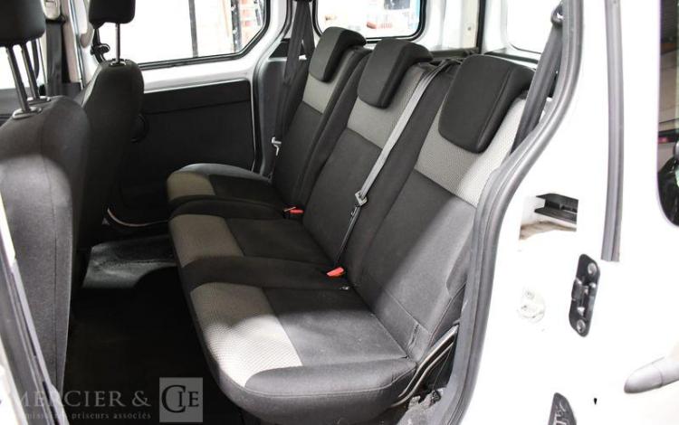 RENAULT KANGOO COMBI 1.5 BLUEDCI 80 TREND BLANC FM-948-JZ