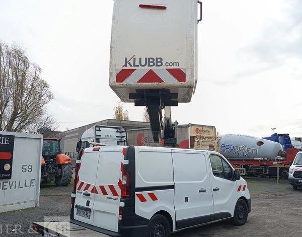 RENAULT TRAFIC 1,6DCI 120CV AVEC NACELLE KLUBB/K21 – 9M – 1138 HEURES BLANC FN-131-ML