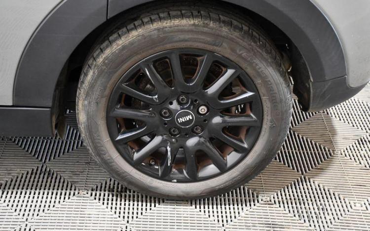 MINI COOPER 1,5 D 115 GRIS FN-715-BH