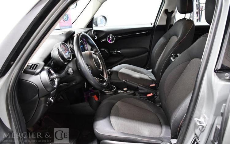 MINI COOPER 1,5 D 115 GRIS FN-715-BH