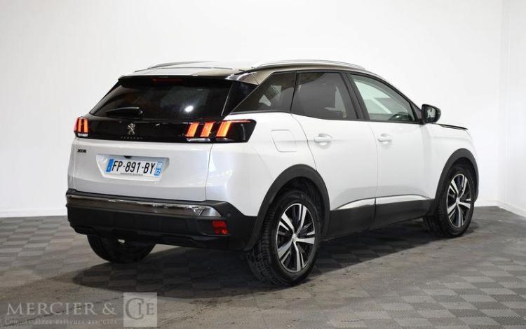 PEUGEOT 3008 1,5 BLUE HDI 130 ALLURE EAT BLANC FP-891-BY