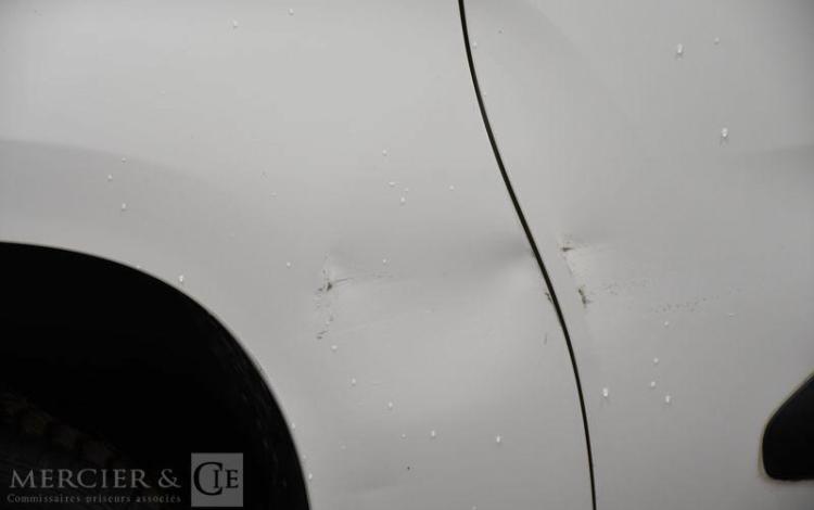 PEUGEOT PARTNER ASPHALT LONG 950KG BLANC FQ-306-ZN