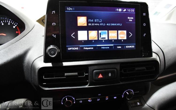 PEUGEOT PARTNER ASPHALT LONG 950KG BLANC FQ-306-ZN